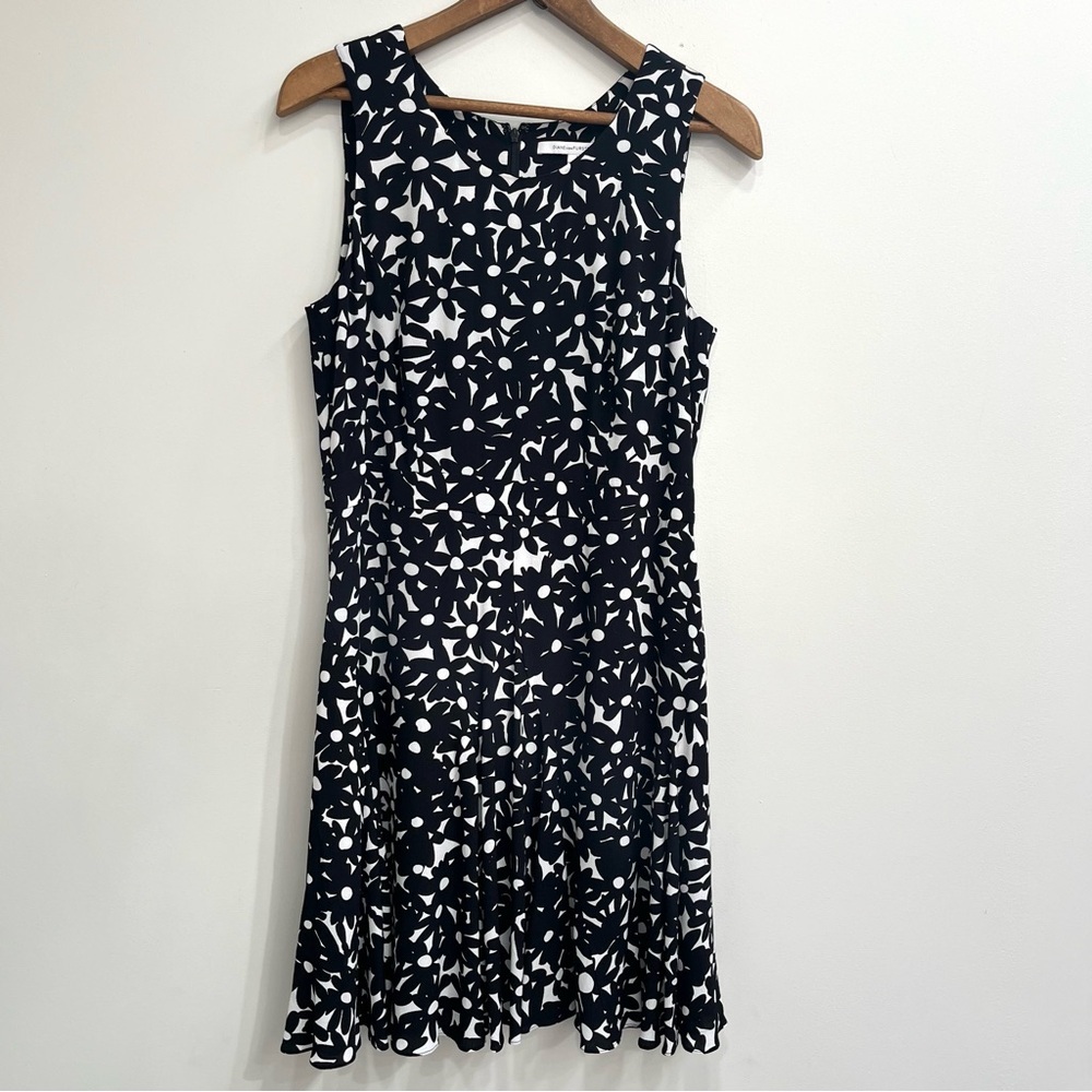 DVF Diane Von Furstenberg Clara Garden Daisy Dress Black White Sleeveless Sz 12